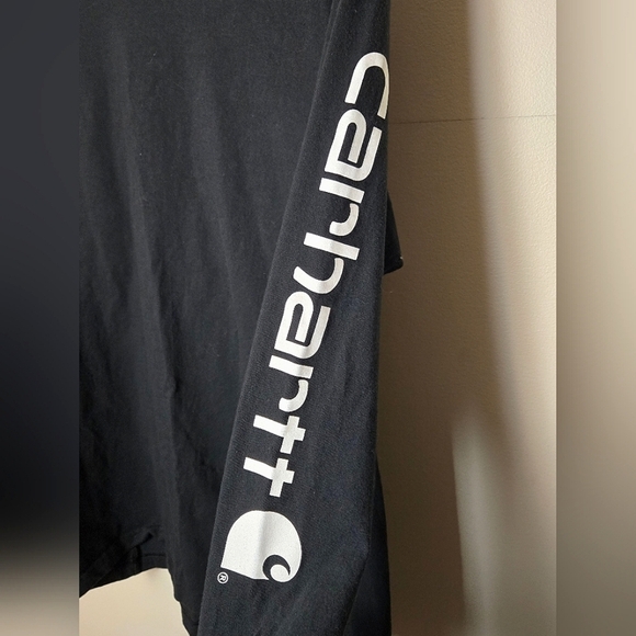 Men's Carhartt Black Long Sleeve Shirt, Loose Fit Size Medium - Picture 2 of 3